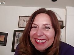 Naughty mama american kucheza na yeye mwenyewe